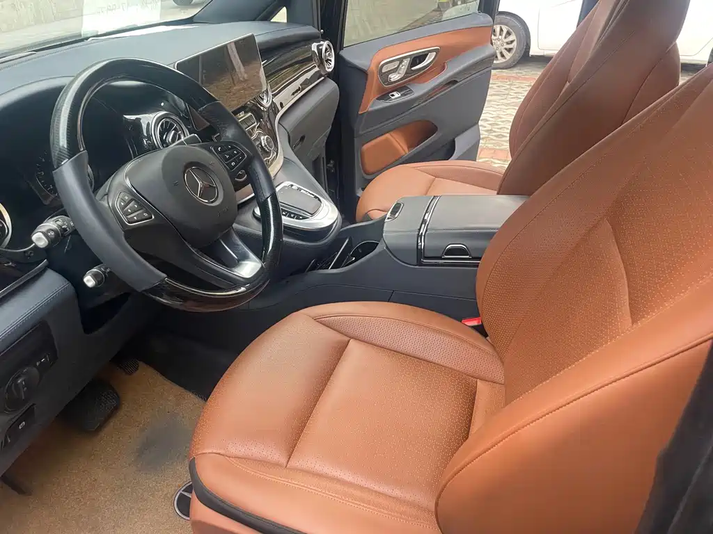 Mercedes-Benz Vito — миниатюра 21