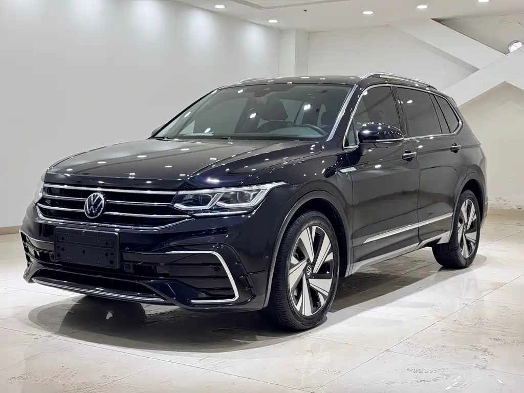 Volkswagen Tiguan L 2023