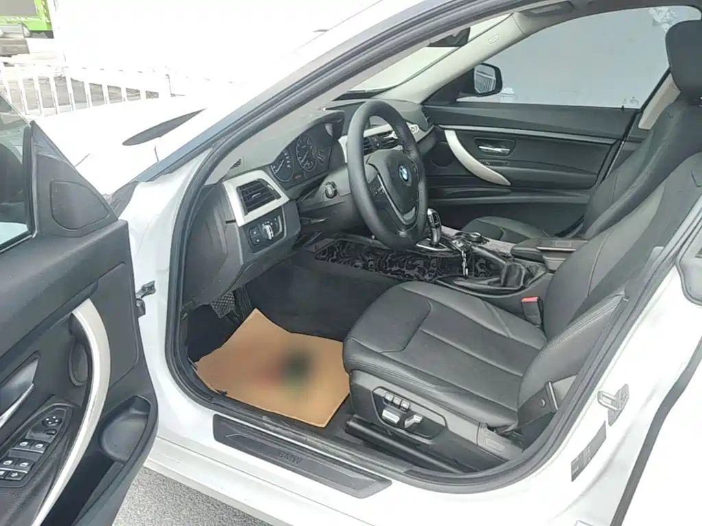 BMW 3 Series GT — миниатюра 16