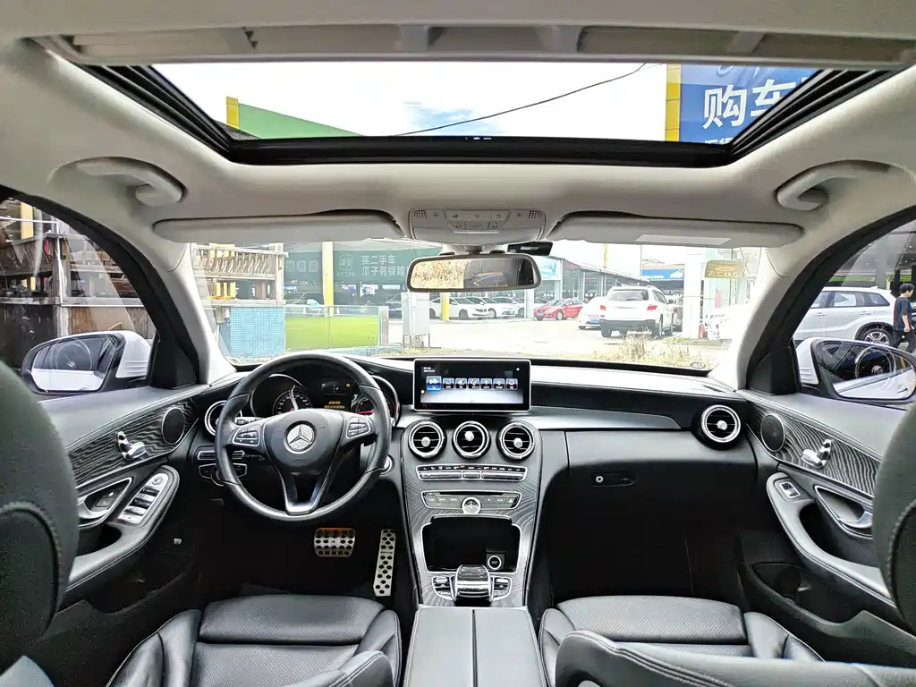 Mercedes-Benz C-Class — миниатюра 16