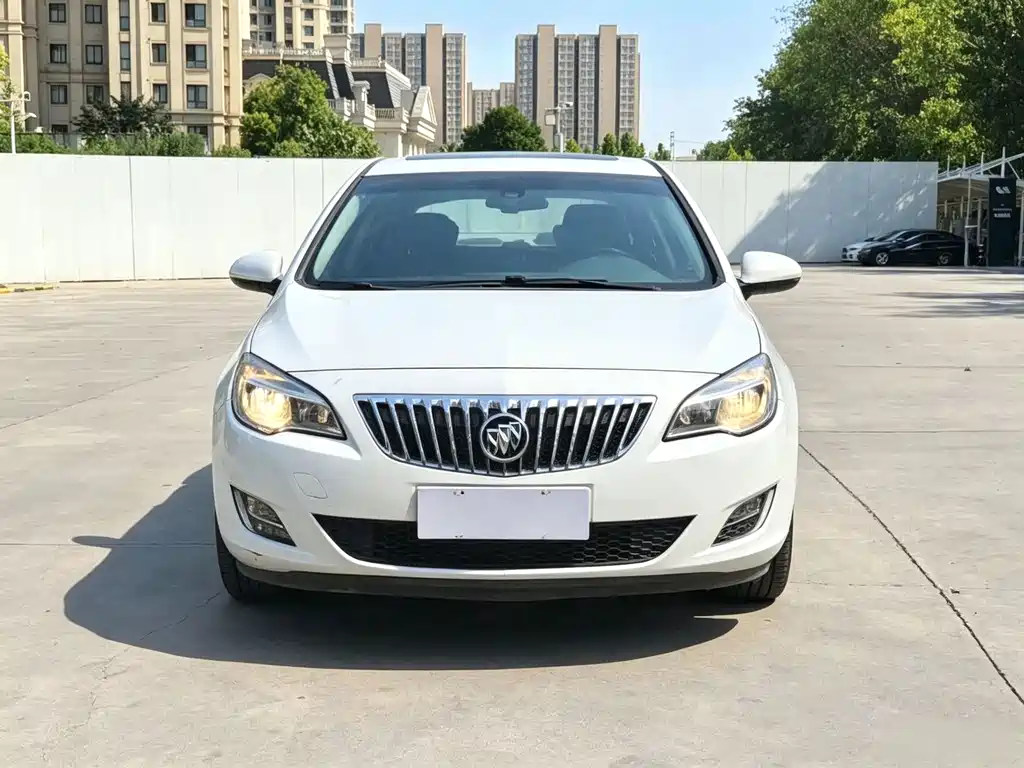 Buick Excelle — миниатюра 2