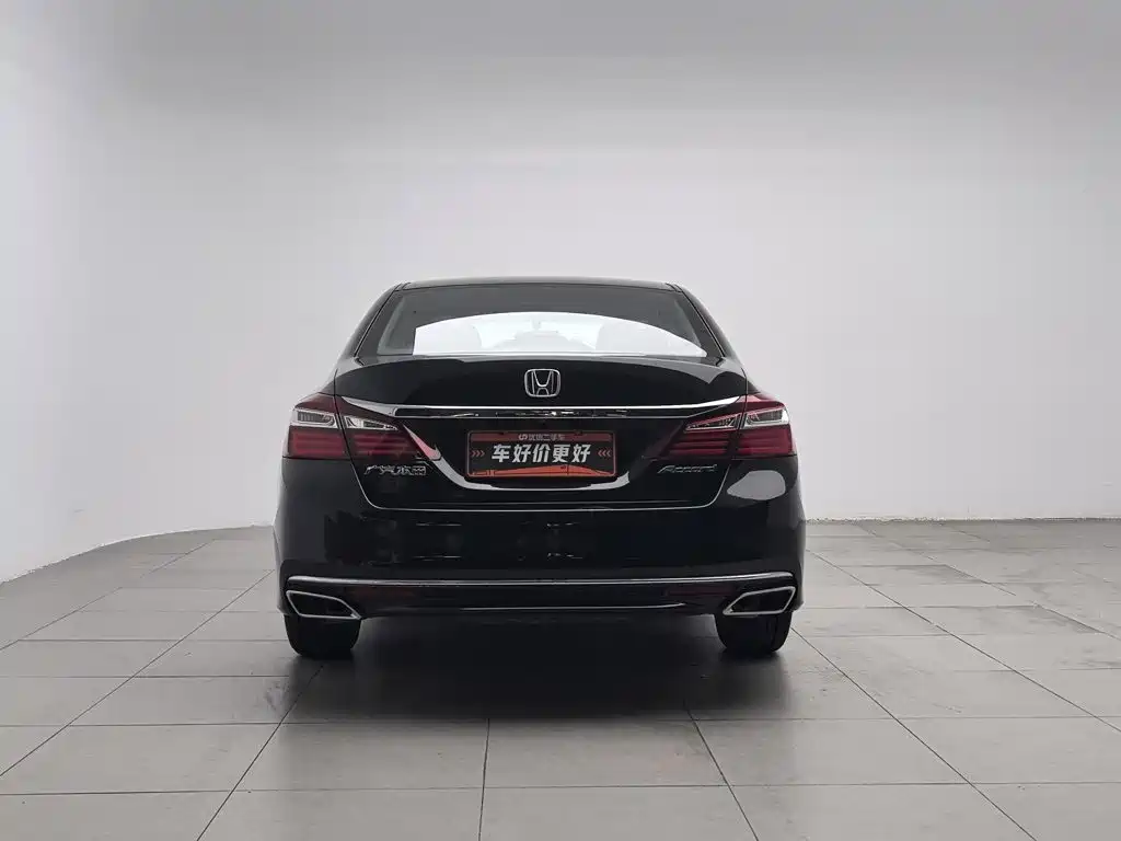 Honda Accord — миниатюра 4