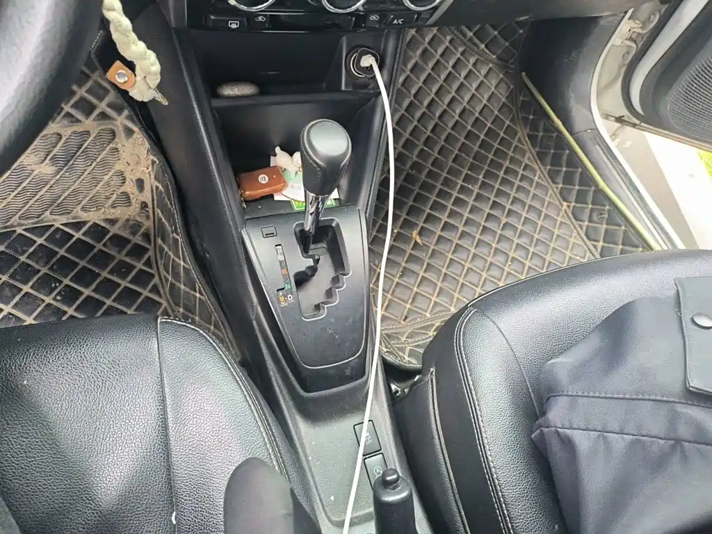 Toyota Yaris L — миниатюра 15