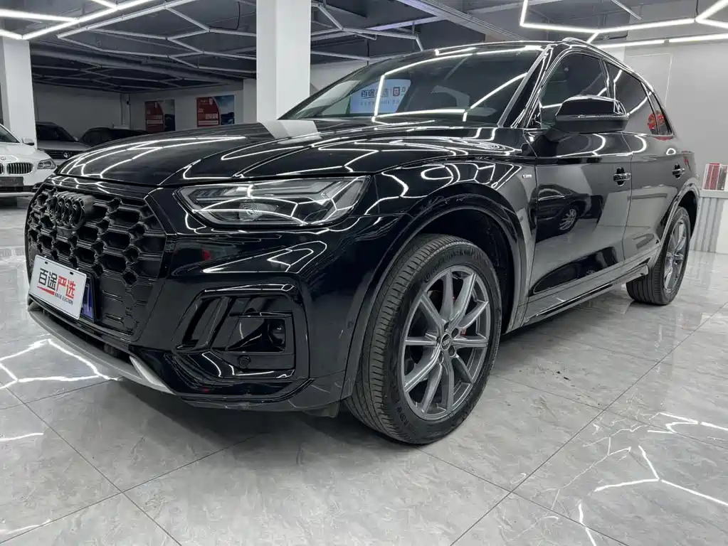 Audi Q5L 2022