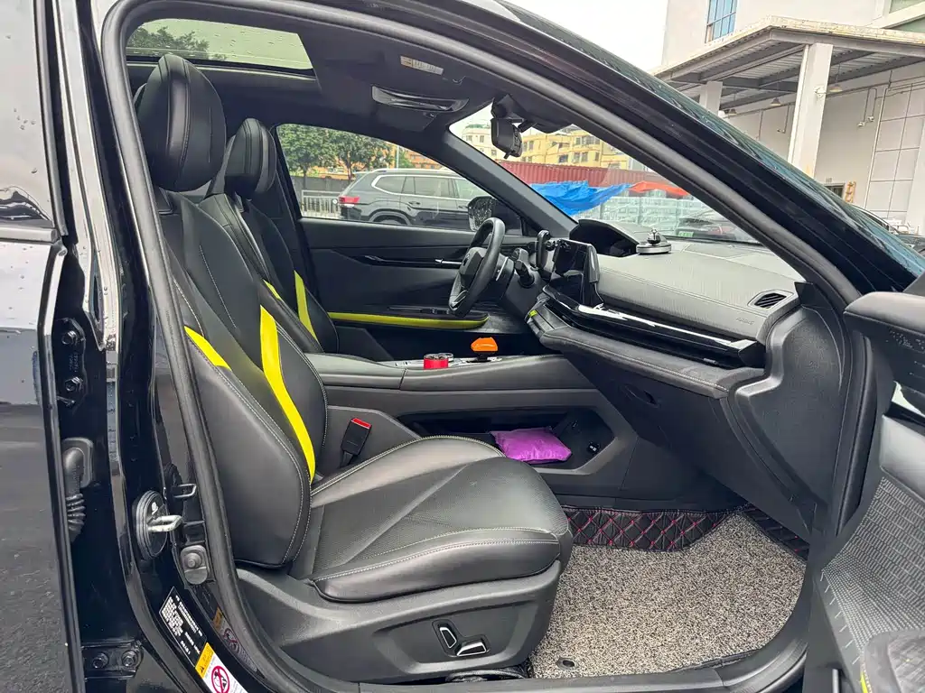 Changan UNI-V — миниатюра 7