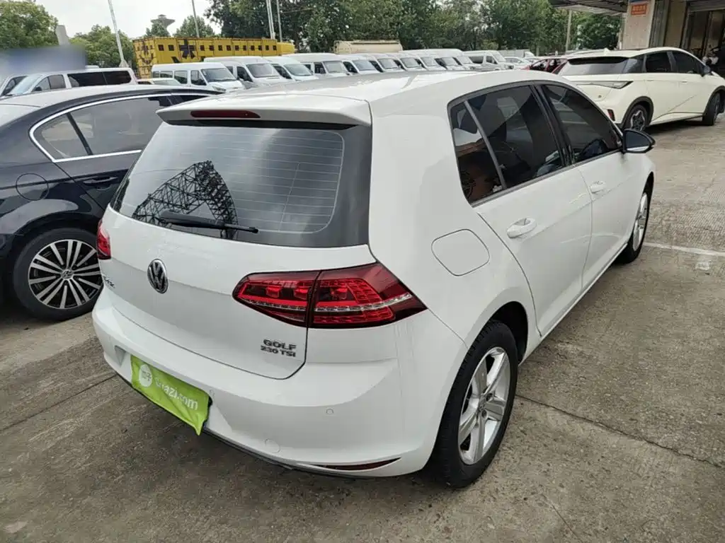 Volkswagen Golf — миниатюра 7