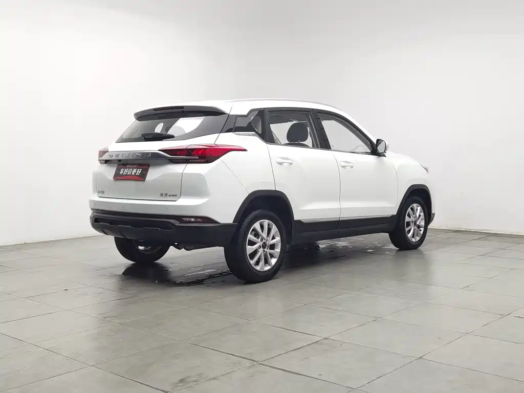 BAIC X3 — миниатюра 2