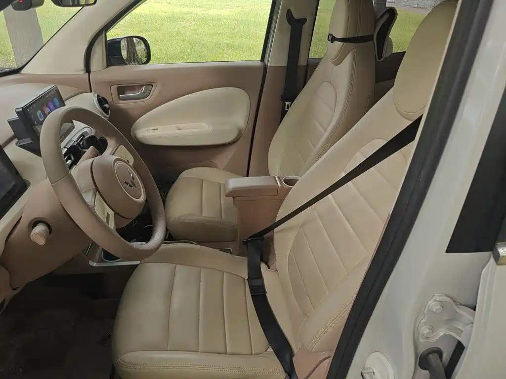 Wuling MINIEV — миниатюра 16