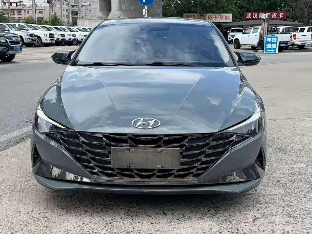 Hyundai Elantra — миниатюра 2