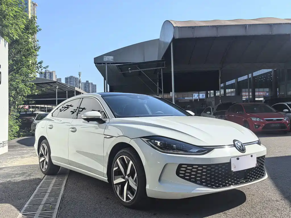 Volkswagen Lamando — миниатюра 3