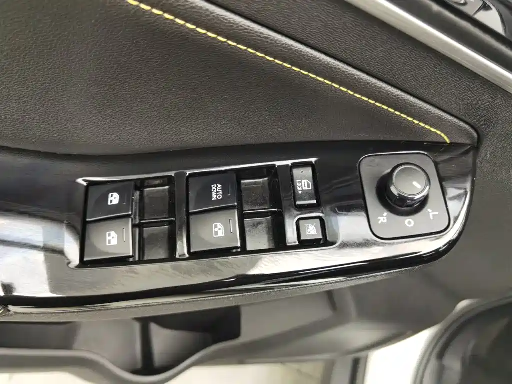 BAIC X3 — миниатюра 9