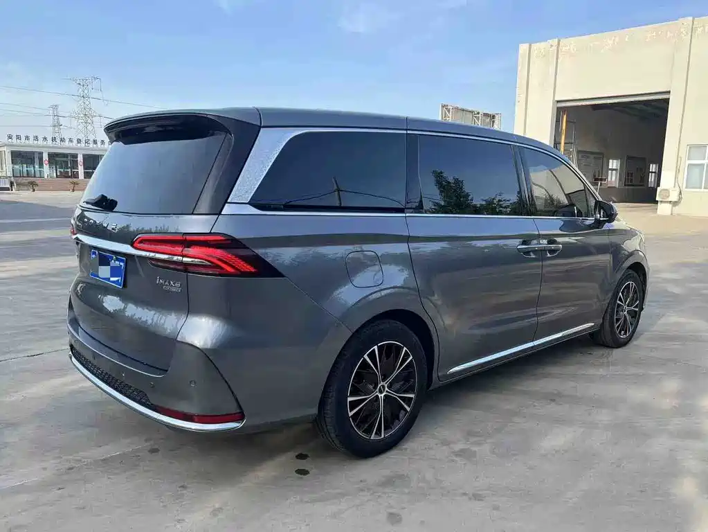 Roewe iMAX8 — миниатюра 8