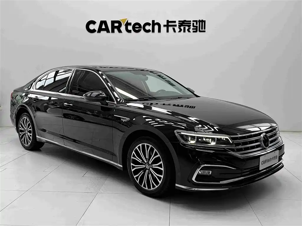 Volkswagen Phideon 380TSI Luxury Edition, фото 3