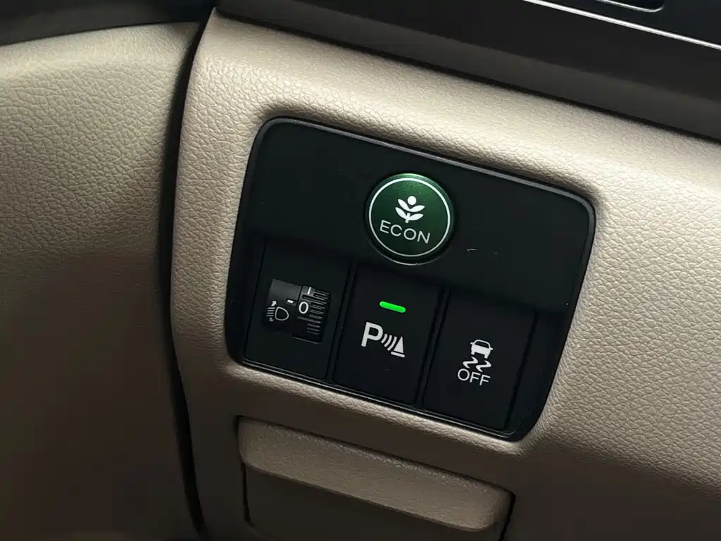 Honda Accord — миниатюра 15