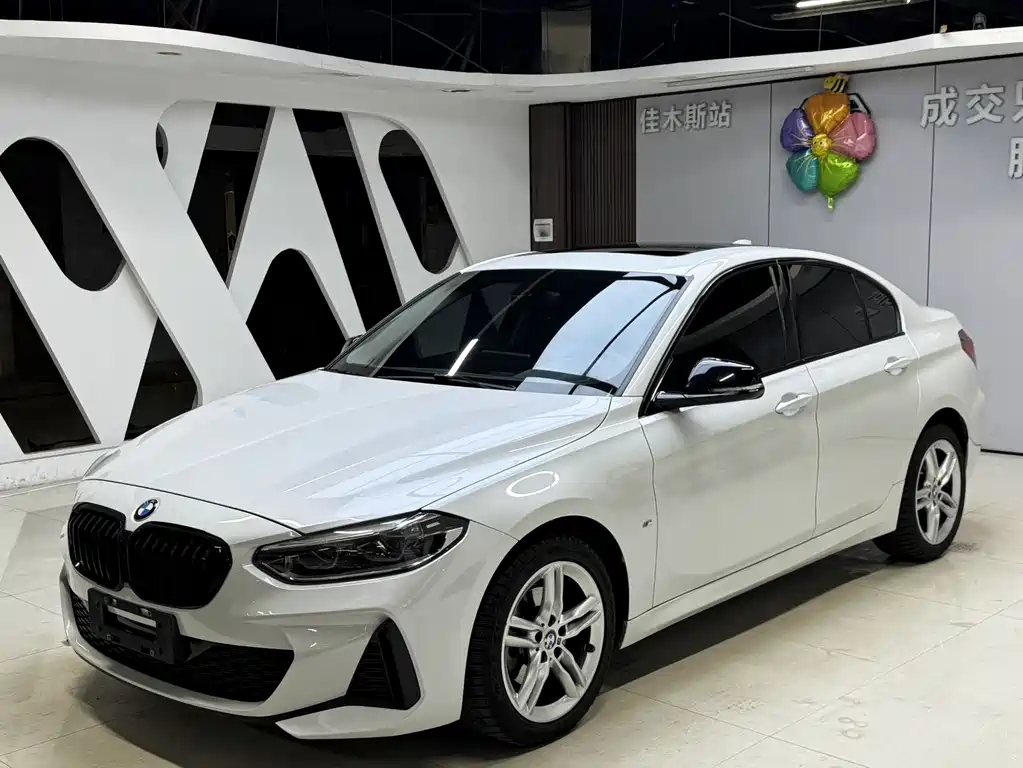 BMW 1 Series 2023