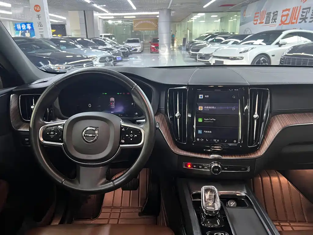 Volvo XC60 — миниатюра 12
