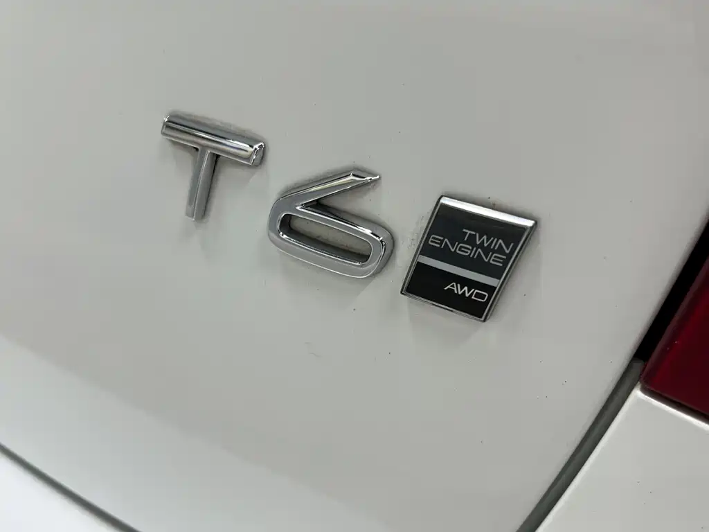 Volvo S60 PHEV — миниатюра 7