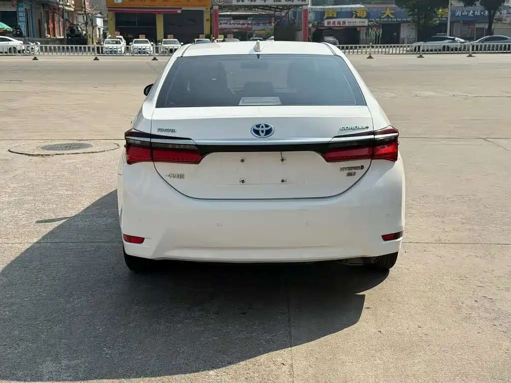 Toyota Corolla — миниатюра 5