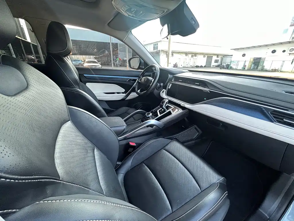 Geely Boyue — миниатюра 11