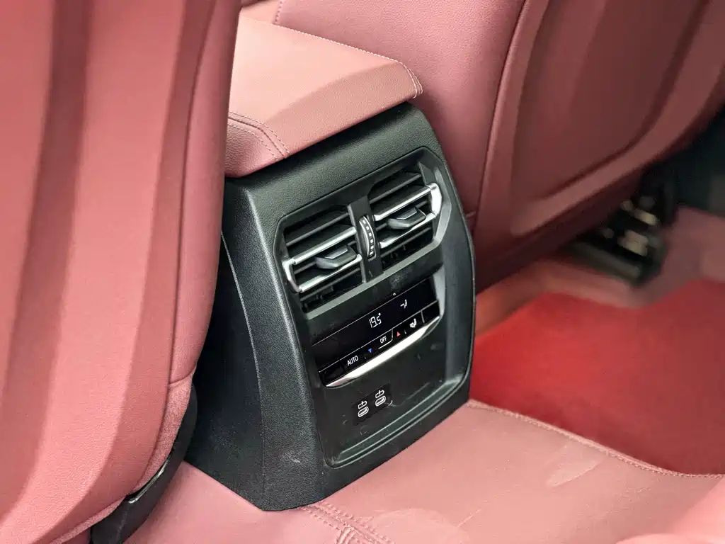 BMW 3 Series — миниатюра 9