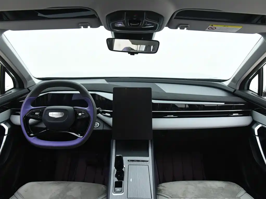 Geely Boyue L L 2024 1.5TD DCT Luxury