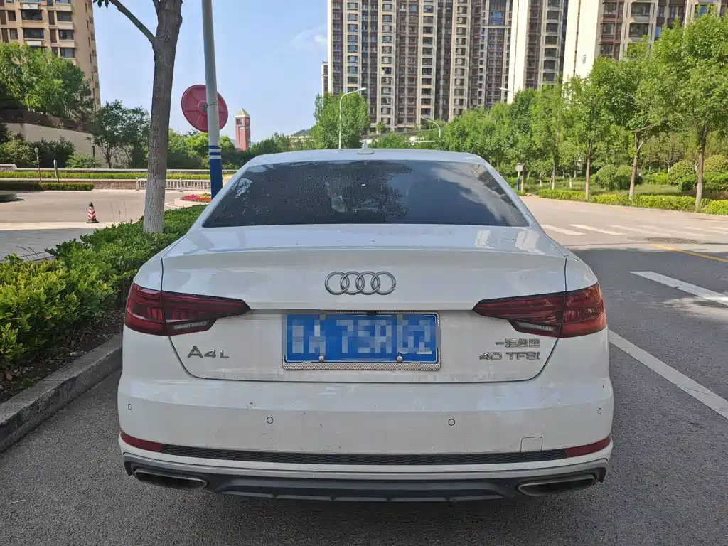 Audi A4L — миниатюра 5