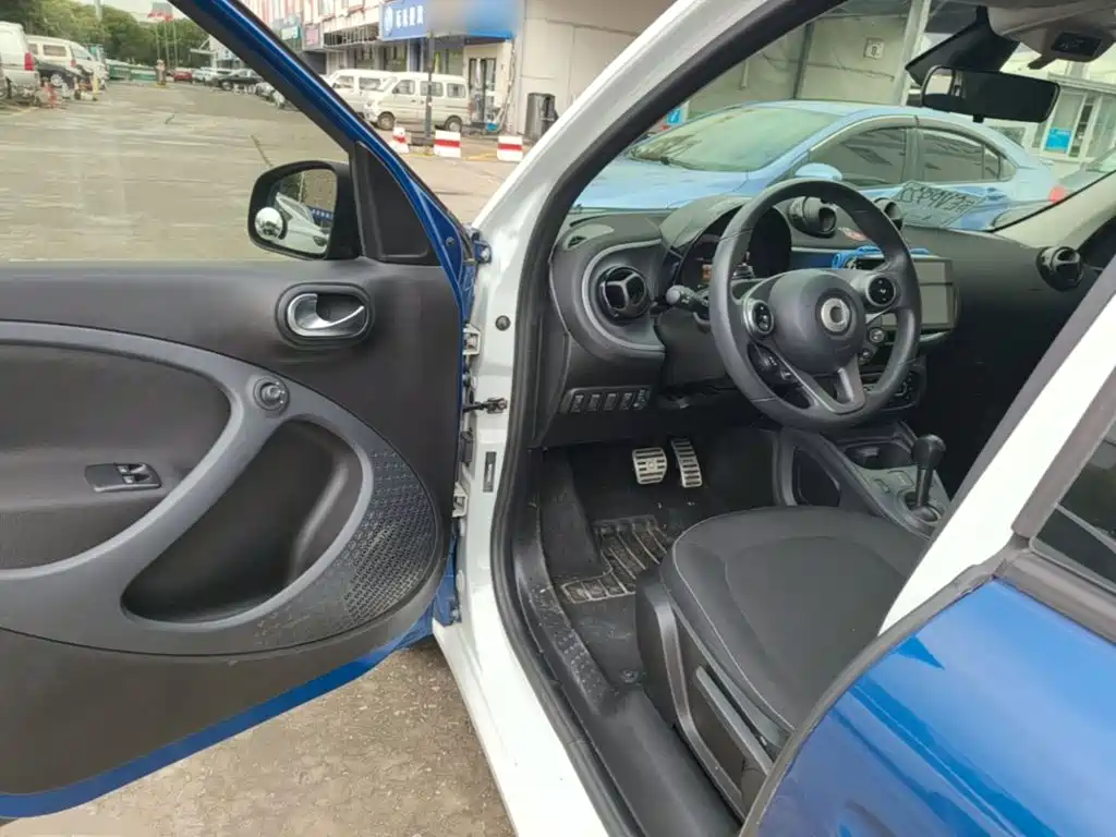 smart Smart Forfour — миниатюра 16