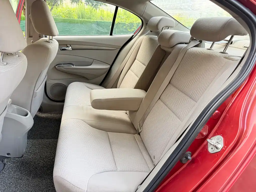 Honda City Classic — миниатюра 7
