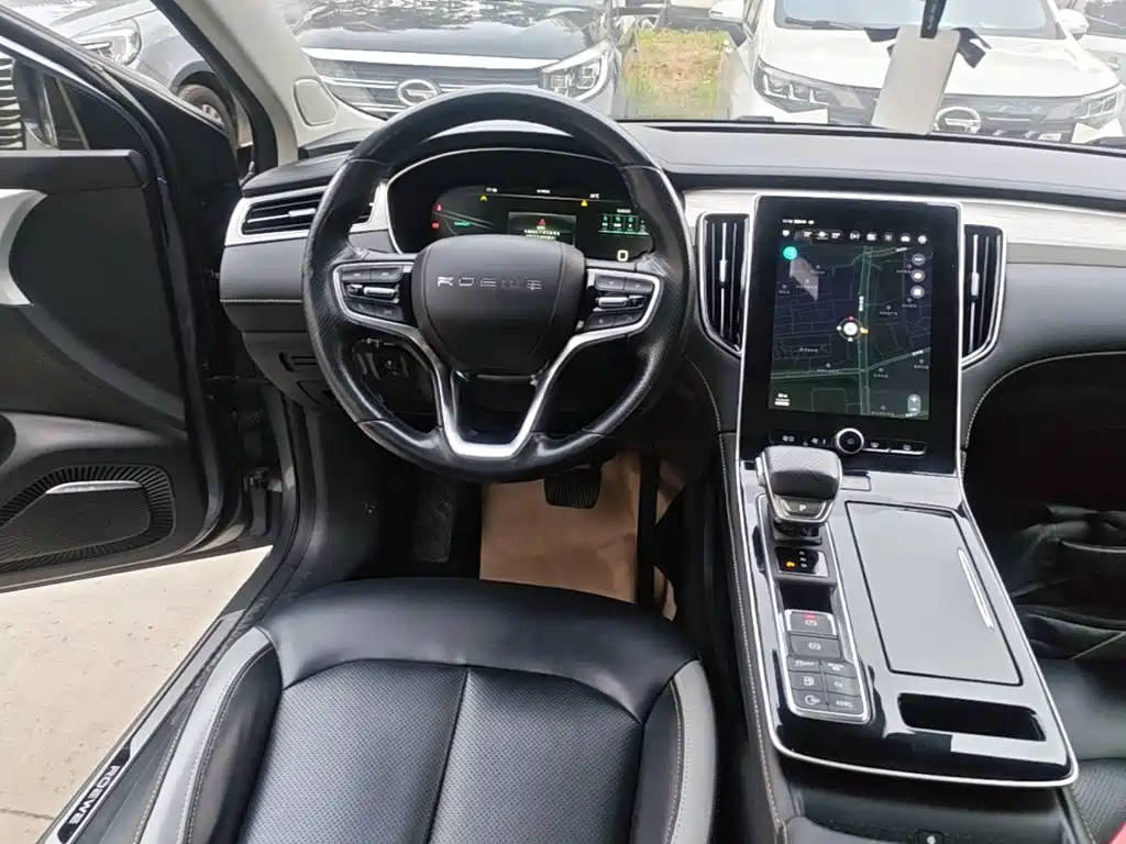 Roewe i6 MAX New Energy — миниатюра 13