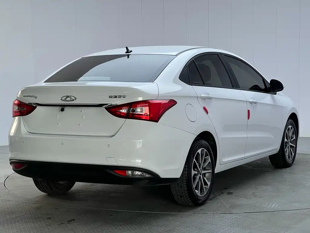 Chery Arrizo 5 — миниатюра 15