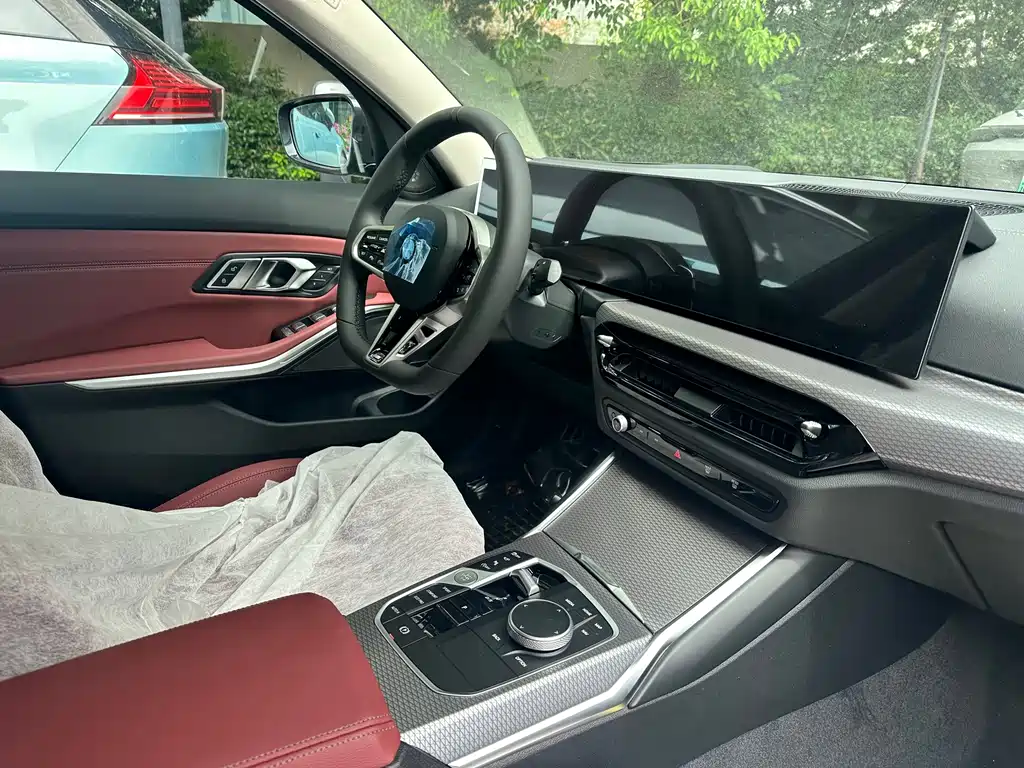 BMW 3 Series — миниатюра 4