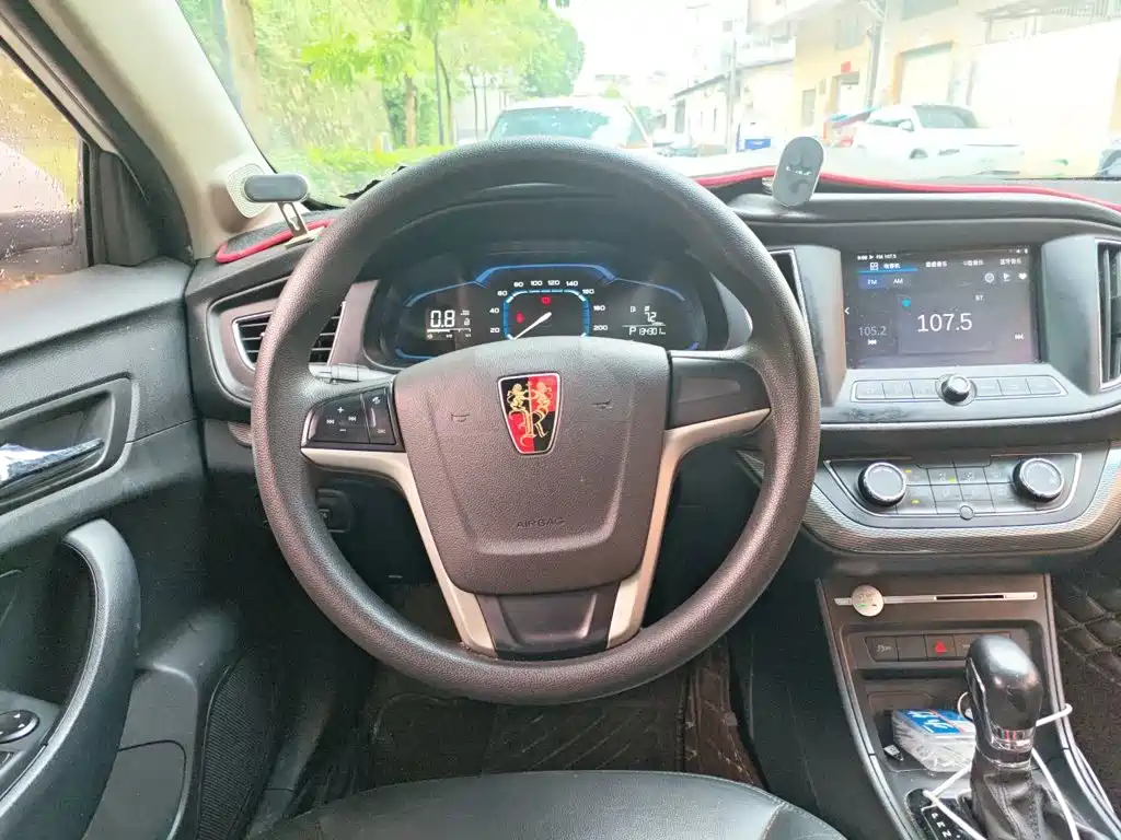 Roewe 360 — миниатюра 11