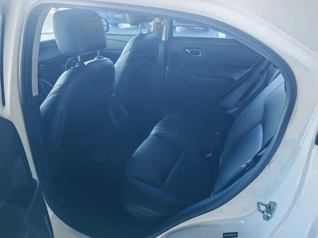 Honda Vezel — миниатюра 6