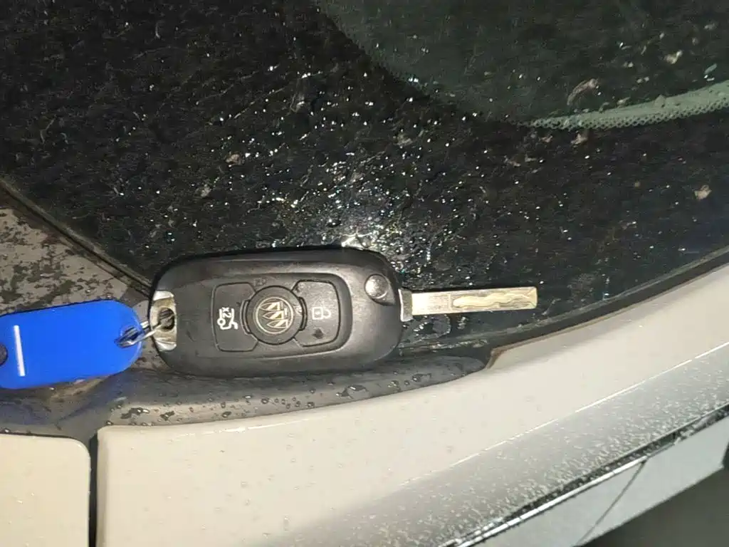 Buick Verano — миниатюра 9