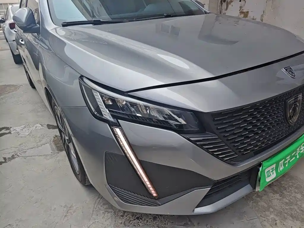 Peugeot 408 — миниатюра 14