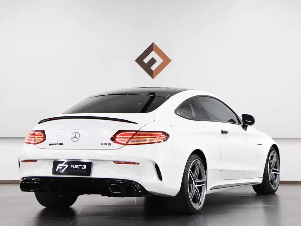 MERCEDES-BENZ C CLASS AMG