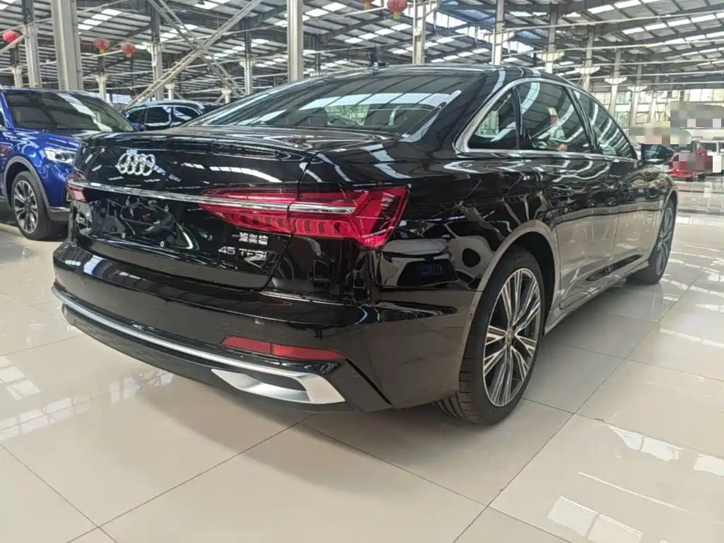 Audi A6L — миниатюра 7