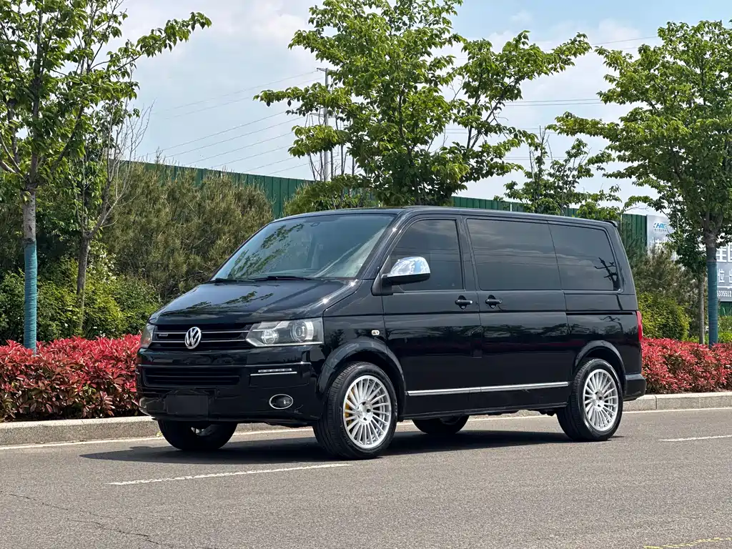Volkswagen Multivan 2013