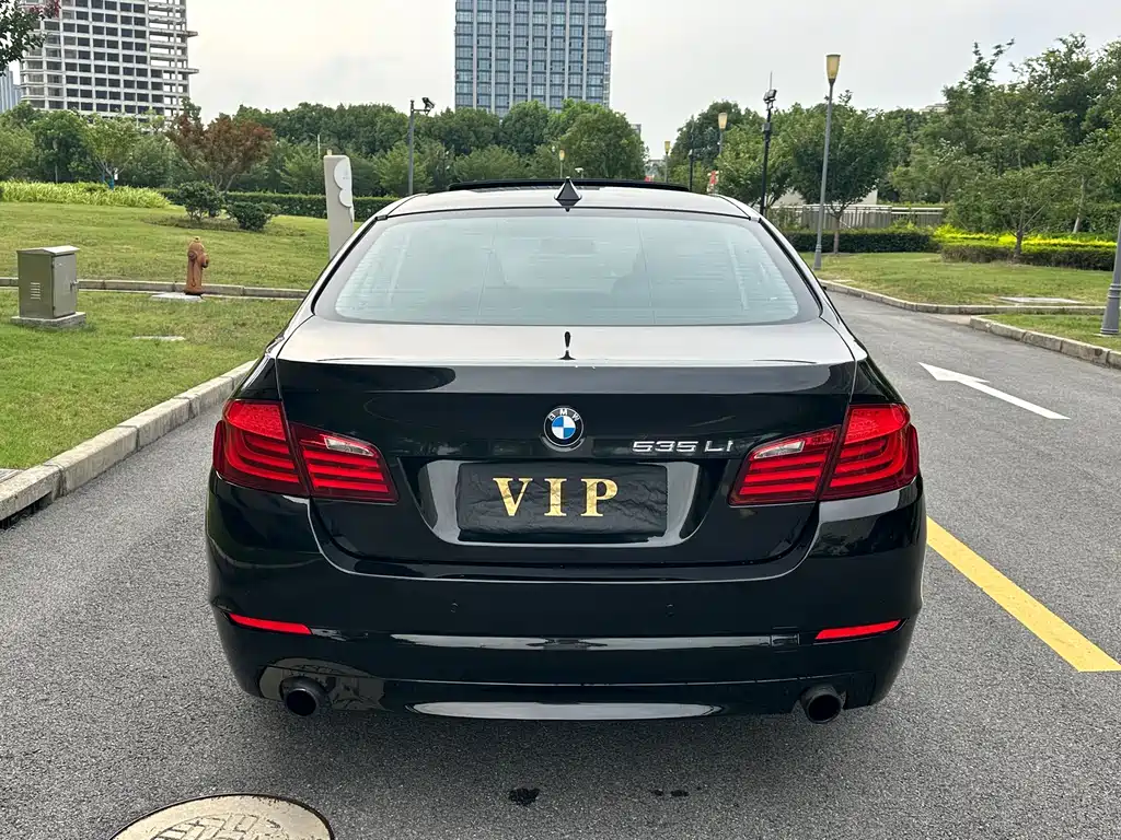 BMW 5 Series 5 2011 535Li Executive
