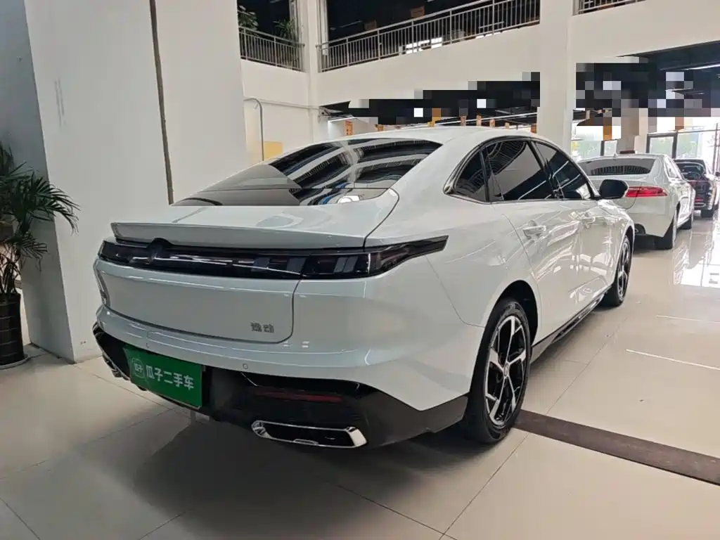 Changan Eado — миниатюра 7
