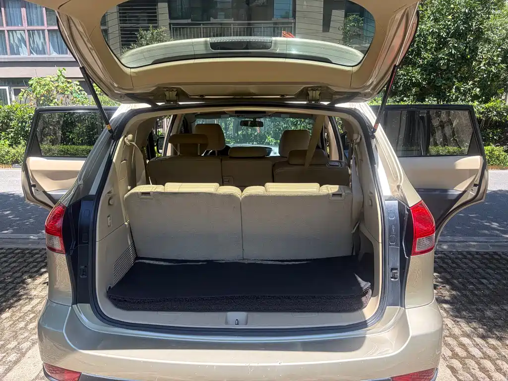 Subaru Tribeca — миниатюра 13