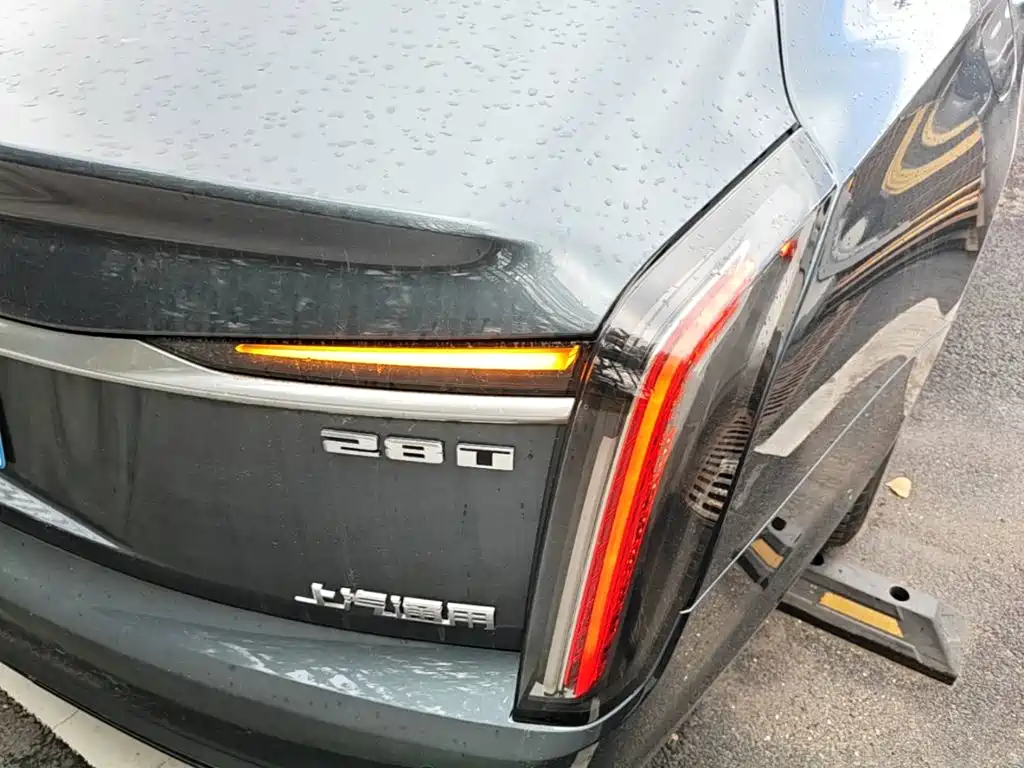 Cadillac CT6 — миниатюра 8