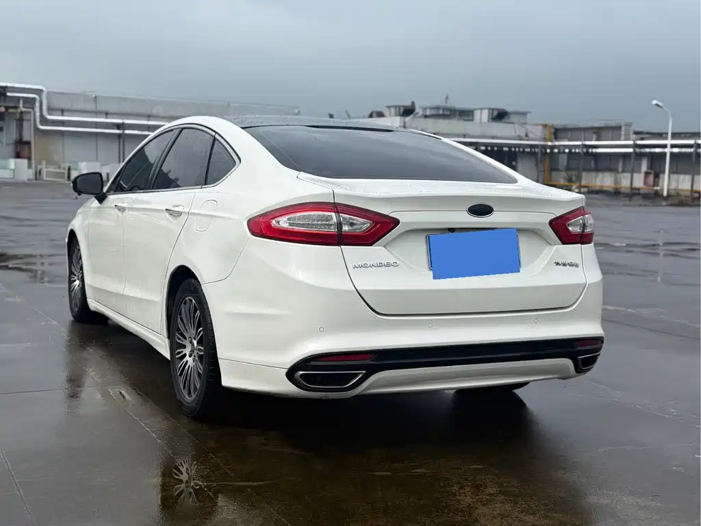 Ford Mondeo — миниатюра 4