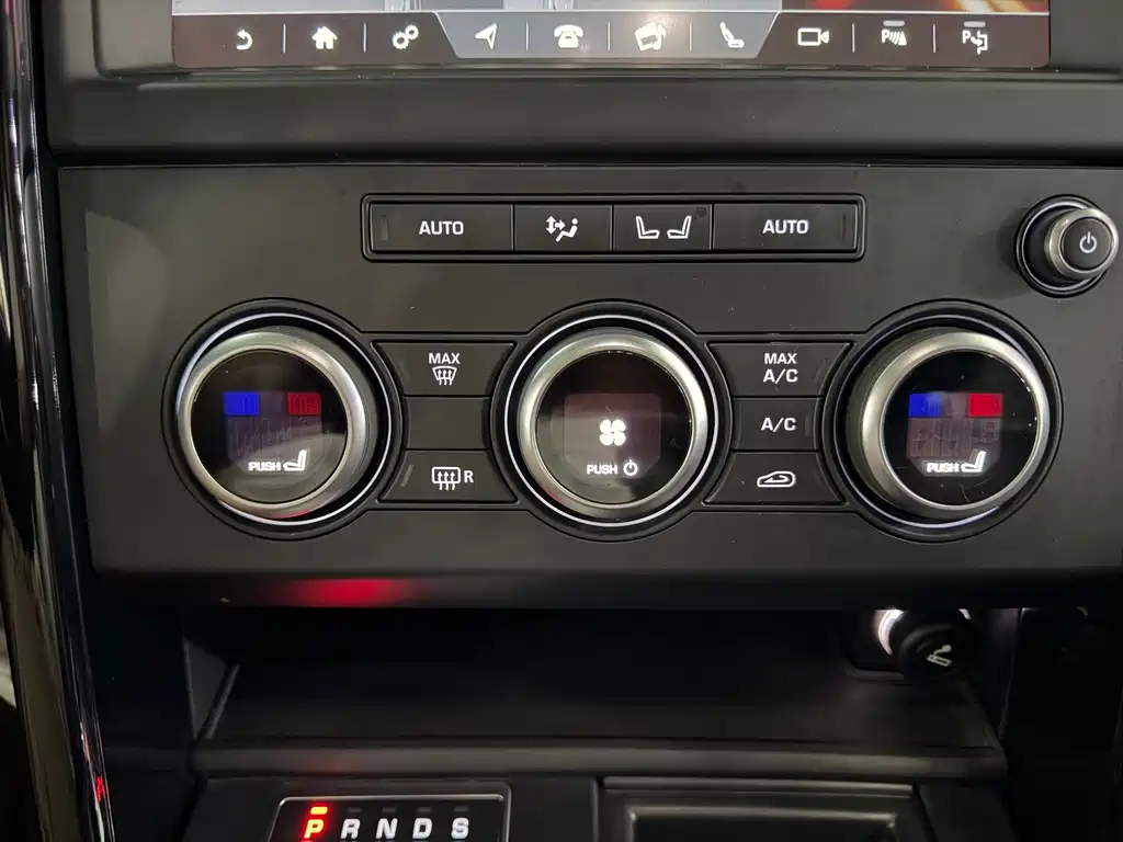 Land Rover Discovery — миниатюра 14