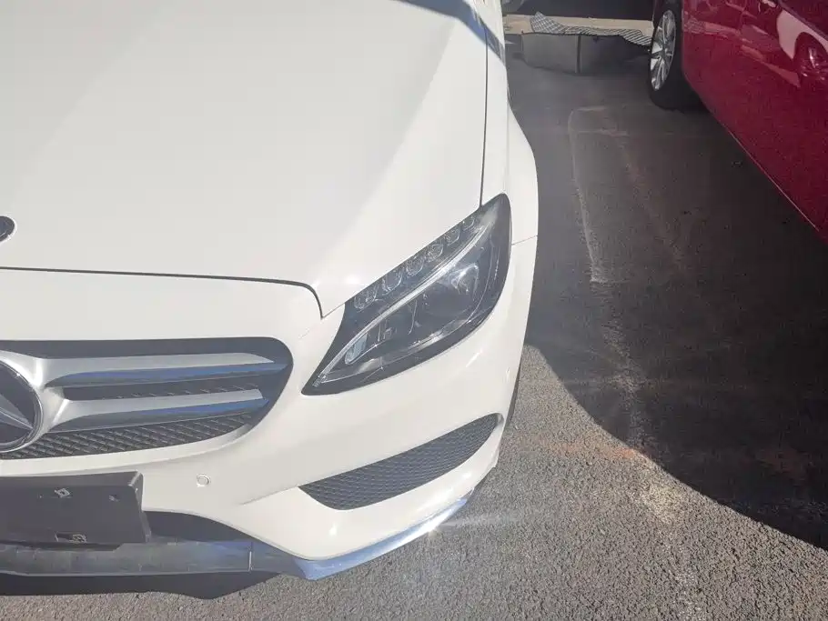 Mercedes-Benz C-Class — миниатюра 5