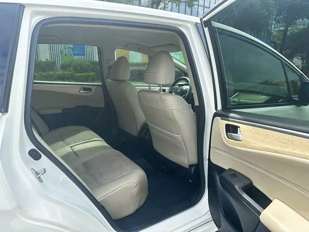 Honda Jade — миниатюра 20