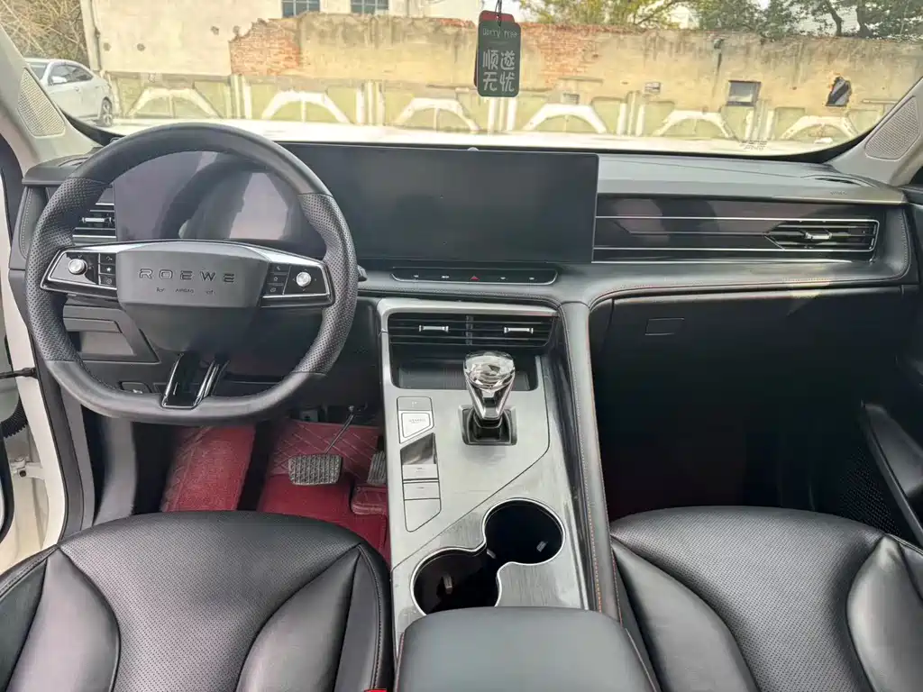Roewe RX5 — миниатюра 6