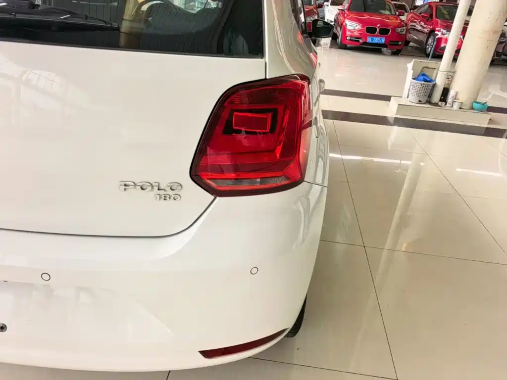 Volkswagen Polo — миниатюра 8