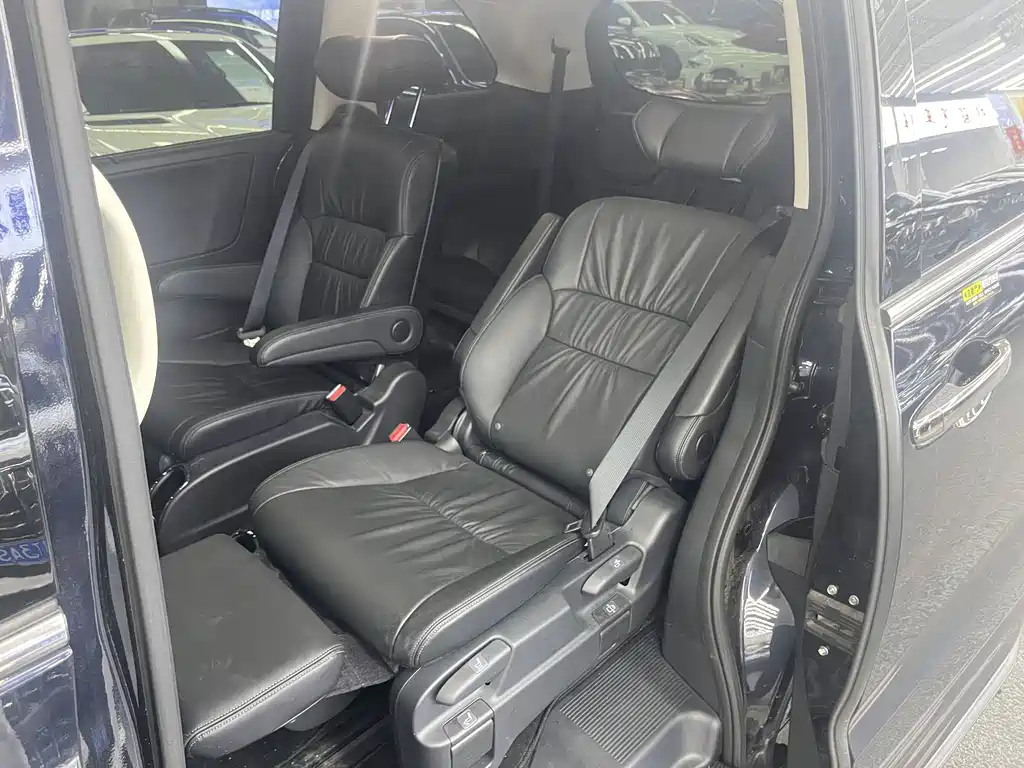 Honda Odyssey — миниатюра 7