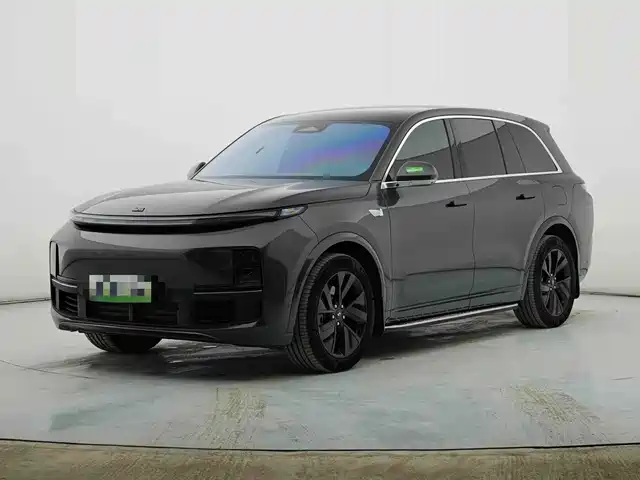 Li Auto L8